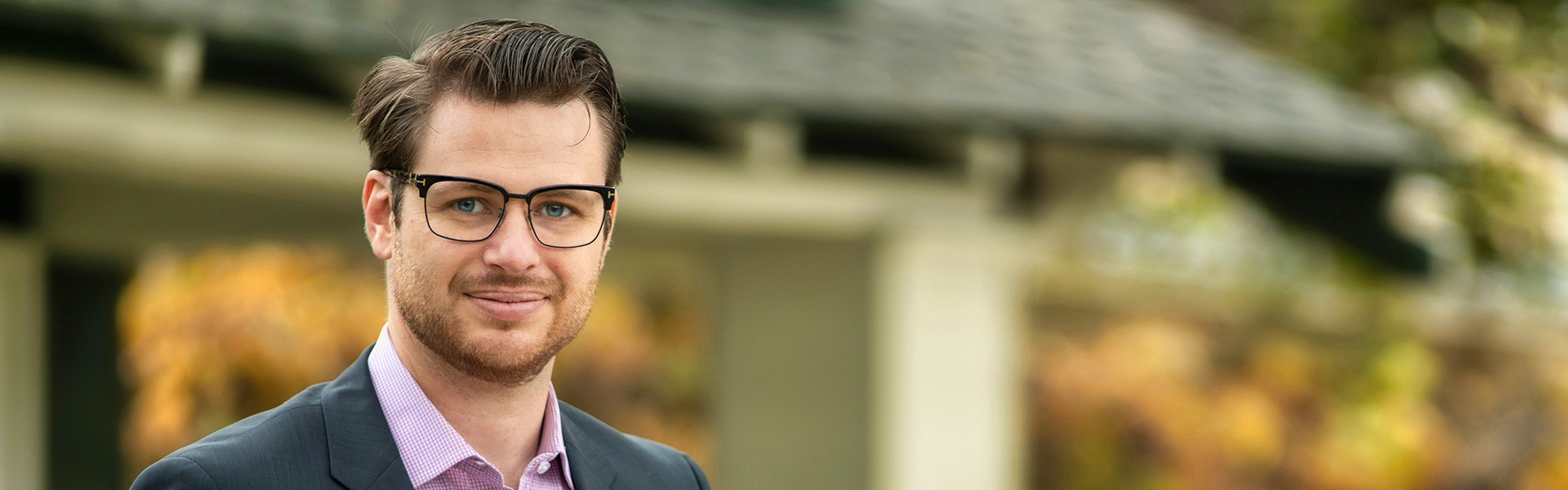 Portrait of Chris Hysell, real estate agent serving Glendora and the San Gabriel Valley